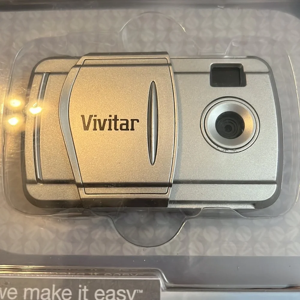 Vivitar Digital Camera